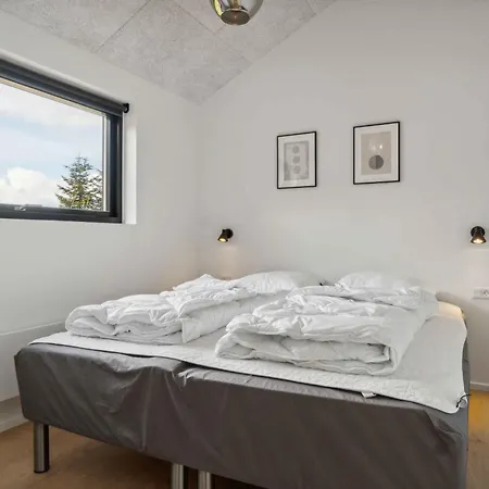 Σπίτι διακοπών Impressive By The Helsnaes Bay