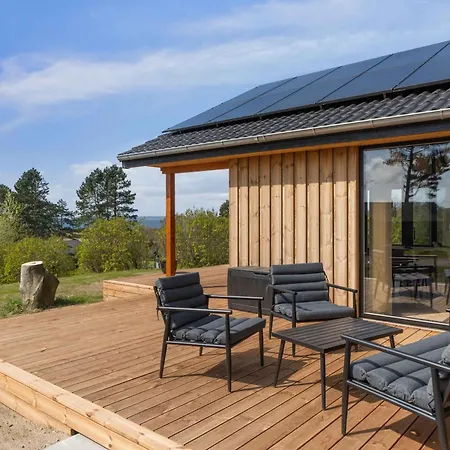 Impressive By The Helsnaes Bay Millinge