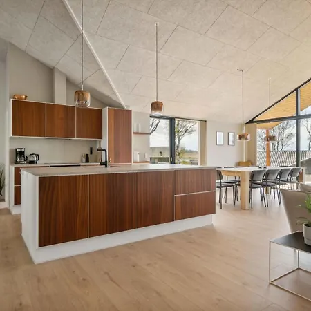 Impressive By The Helsnaes Bay Millinge