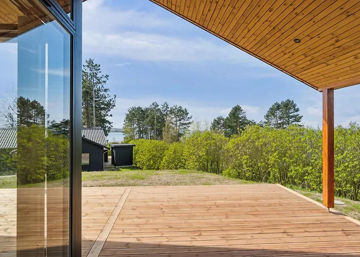 펜션 Impressive By The Helsnaes Bay *